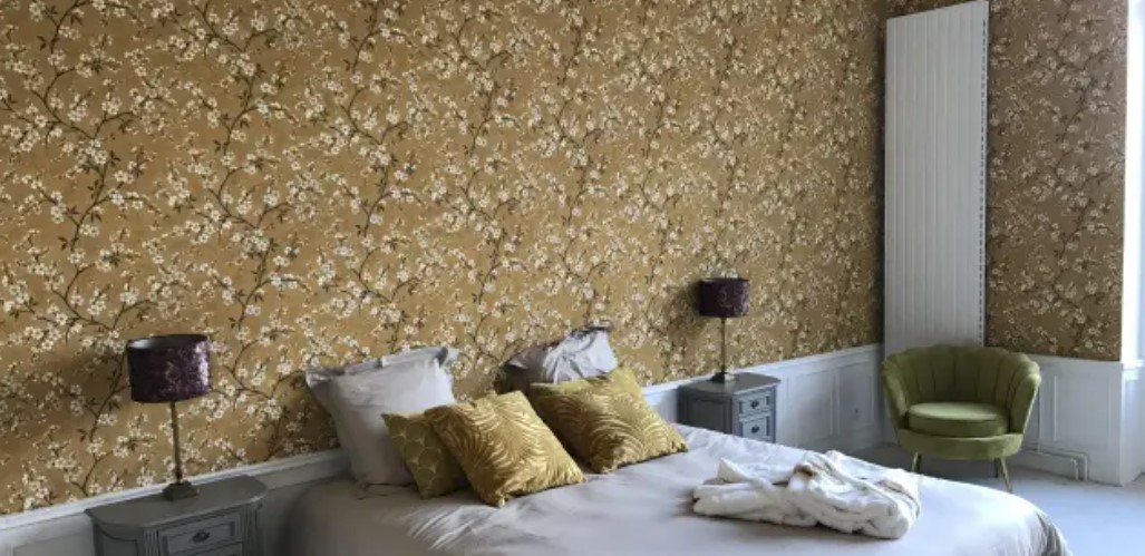 Chambre d'honneur aux boiseries d'origine